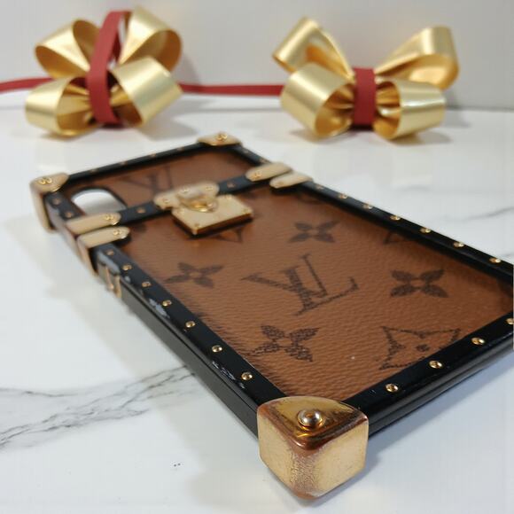 Louis Vuitton Monogram Canvas Eye Trunk iPhone X Case with Box - Picture 4 of 12